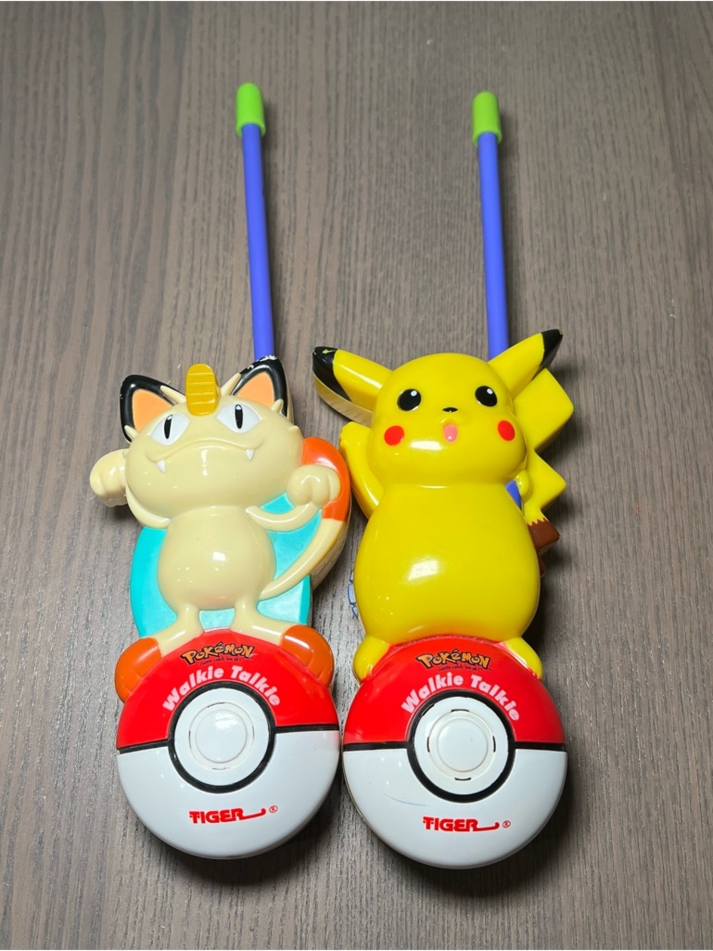 VINTAGE 1999 POKEMON WALKIE TALKIES ~ TESTED / WORKING CONDITION